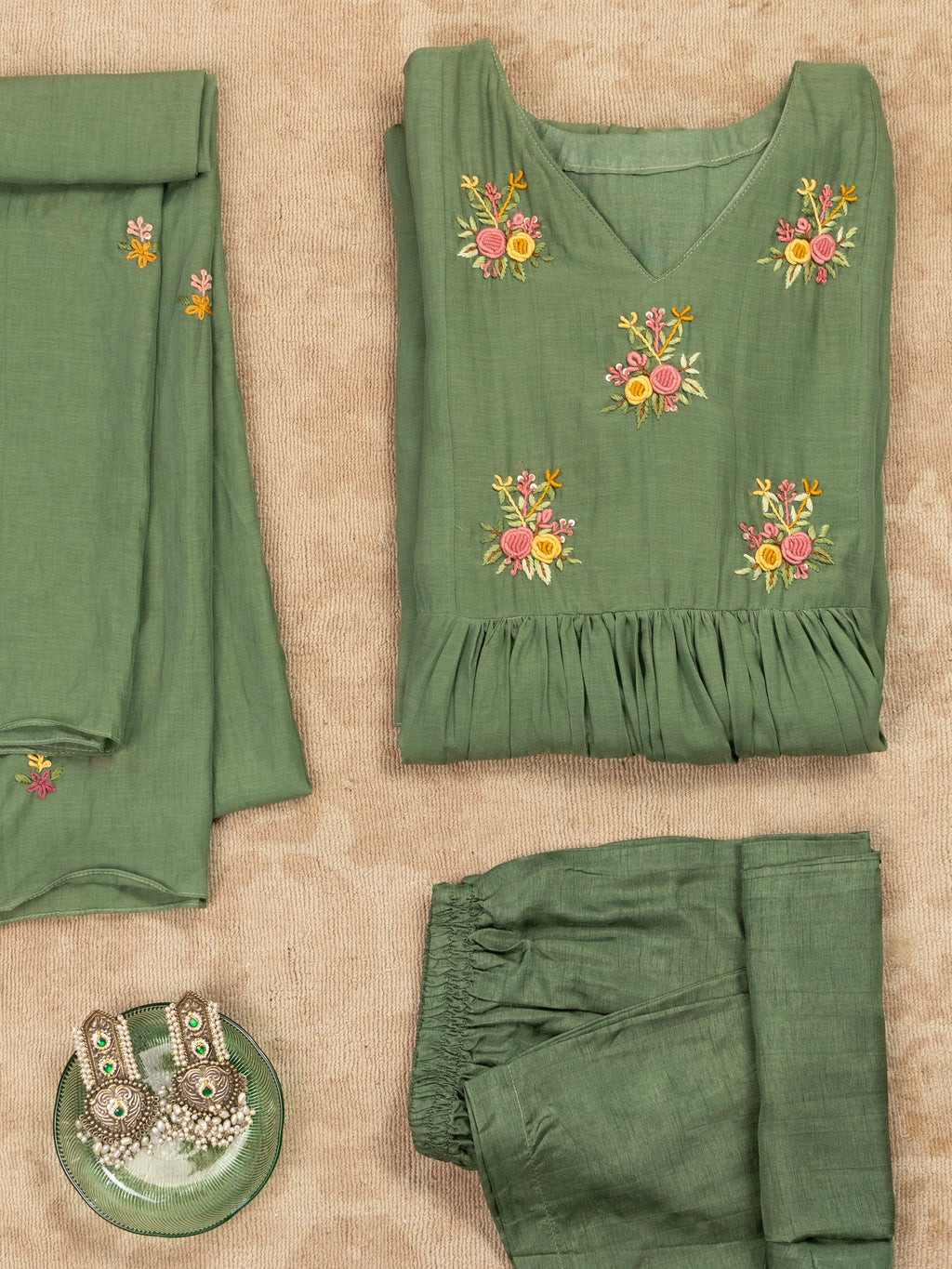 Gulbano Kurta Set
