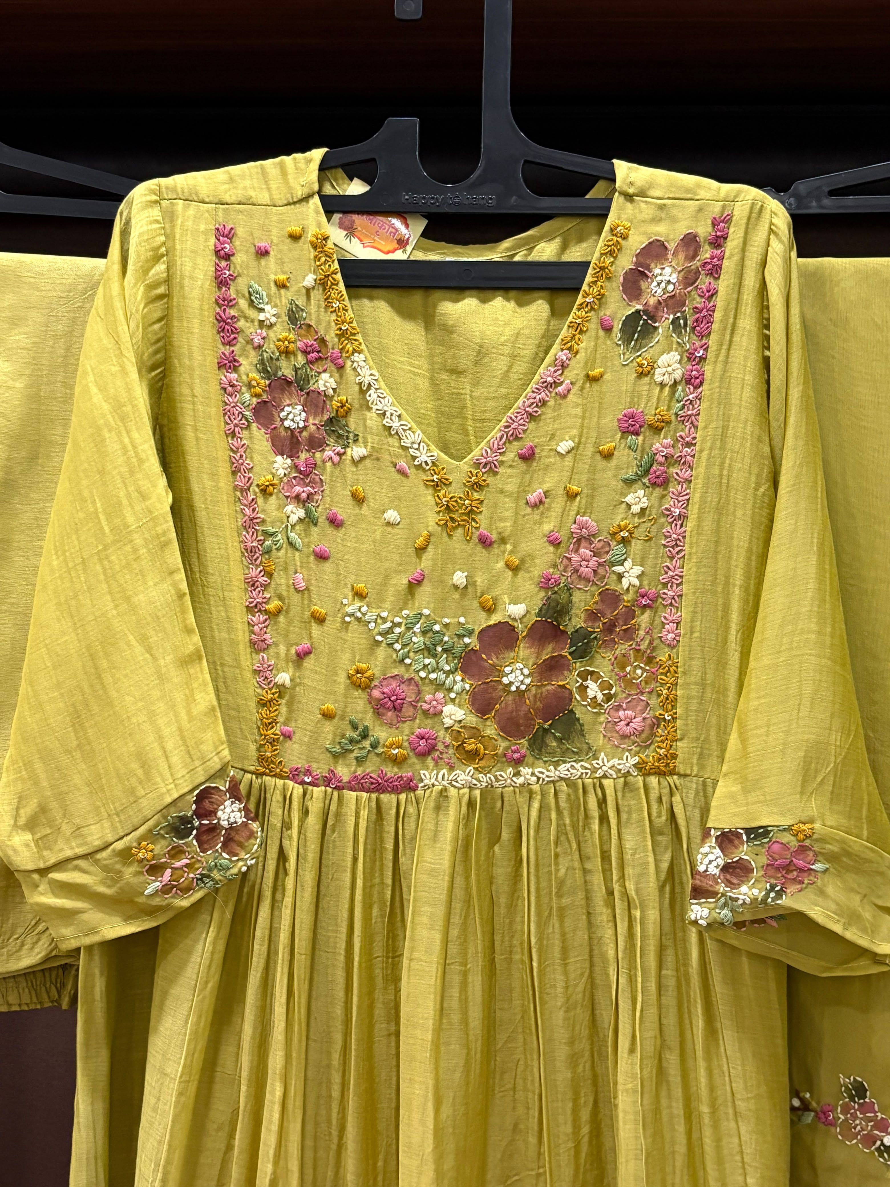 Phoolbhari Kurta Set
