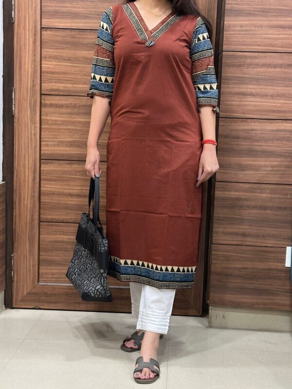 AIRY COTTON  KURTI FOR WOMEN RED